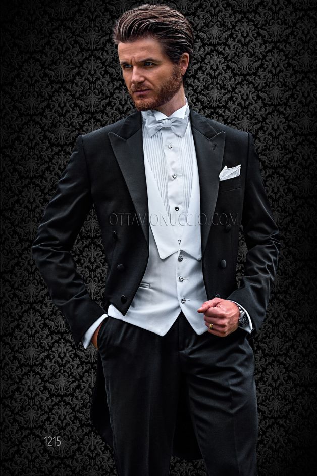 Discover the Black Tie collection
