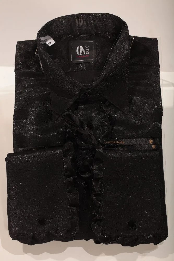 Camisa de lurex negro con volantes