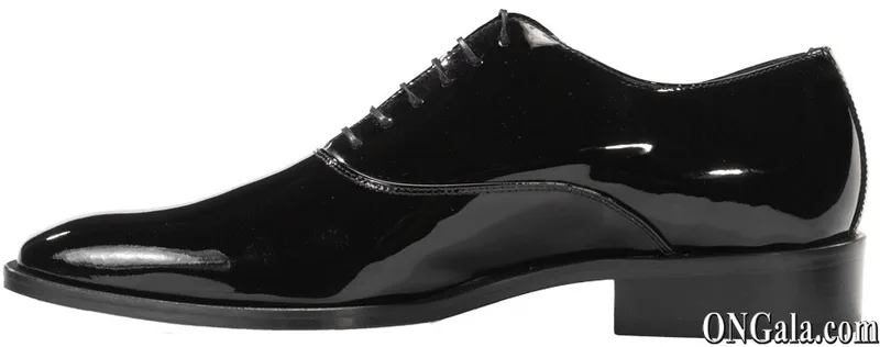 Scarpa Francesina vernice nera