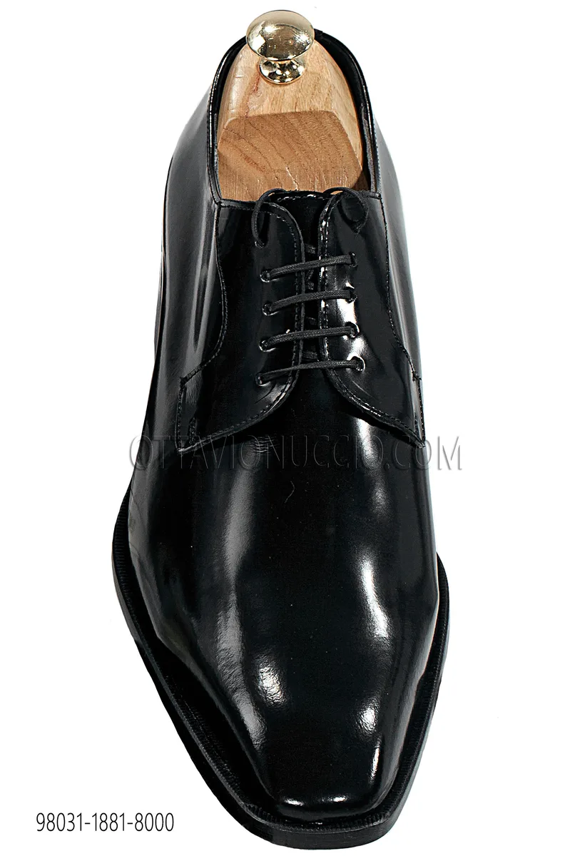 Chaussures à lacets en cuir brossé noir