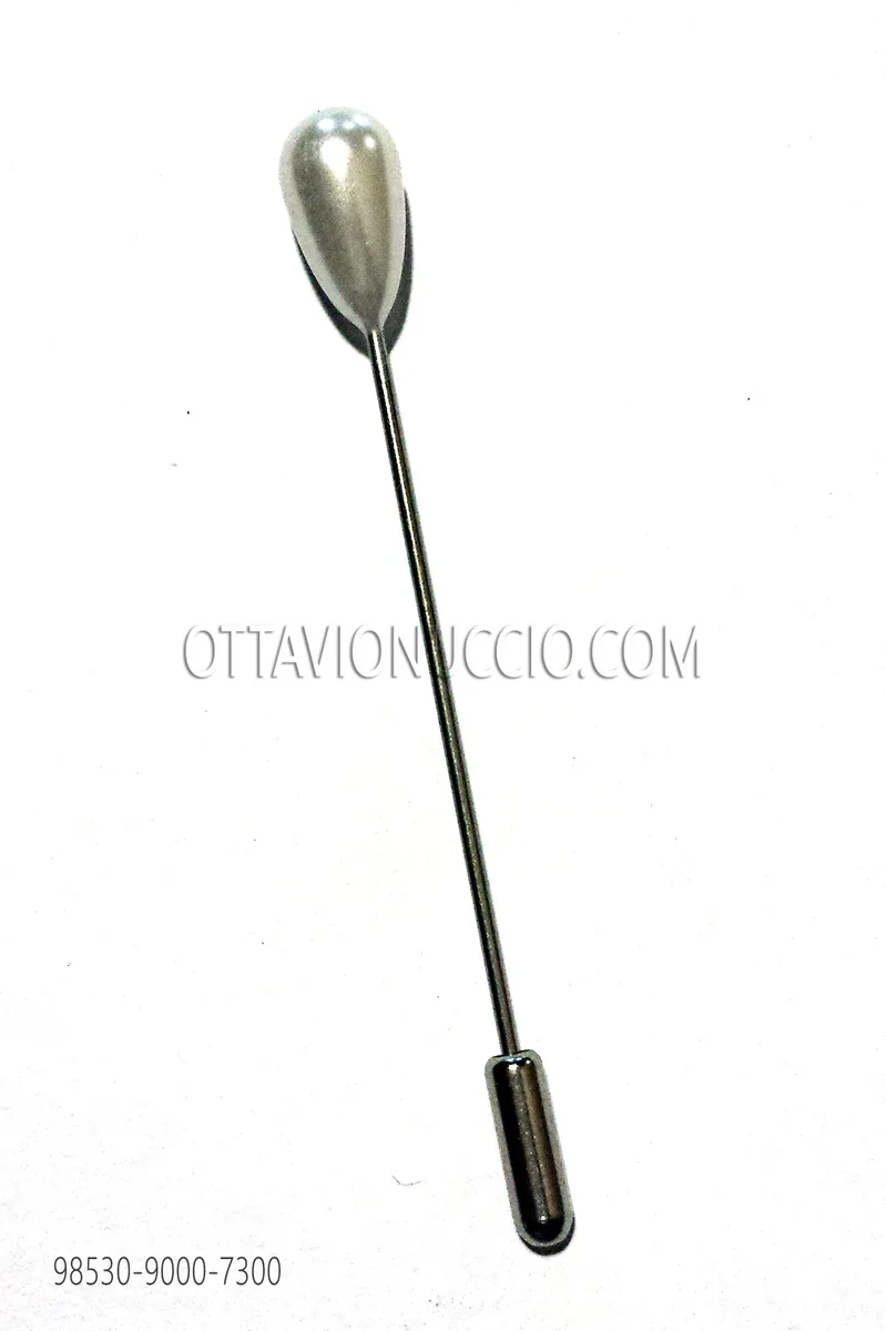 Tie pin with pearl