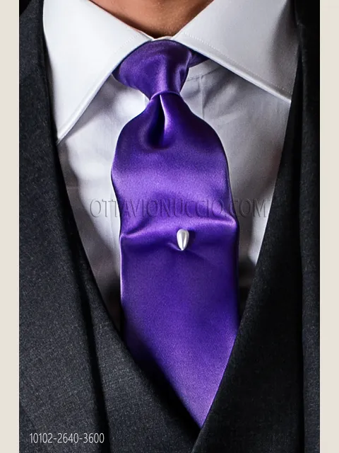 Wisteria satin tie