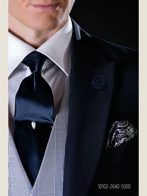 Tie in blue satin