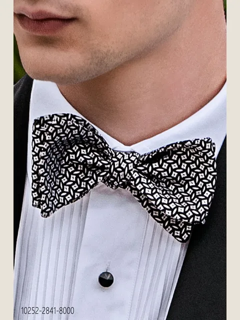 Self-tie bow tie in pure silk with micro-patterns