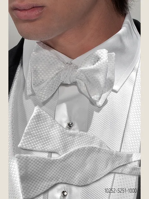 White damier self-tie bowtie