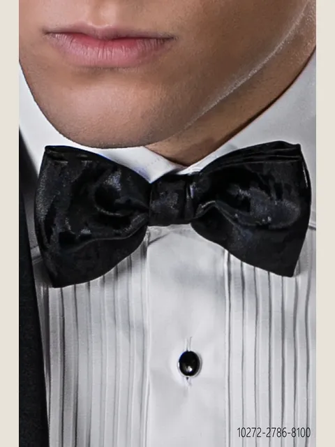 Knotted bow tie in black-on-black check