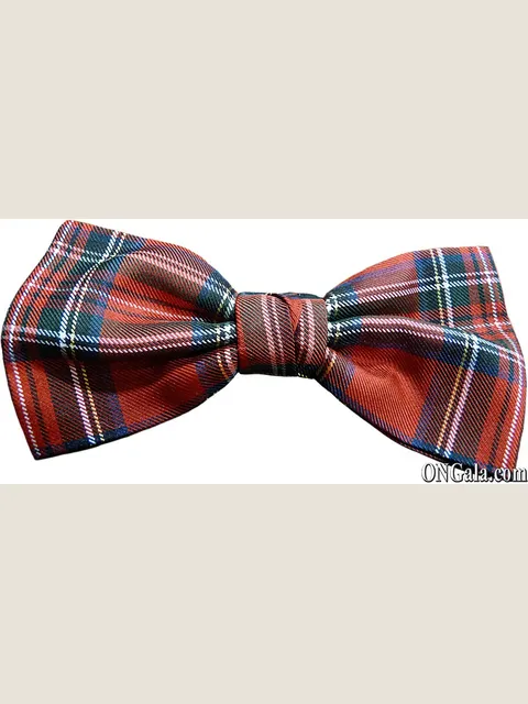 Knotted bow tie in red tartan silk