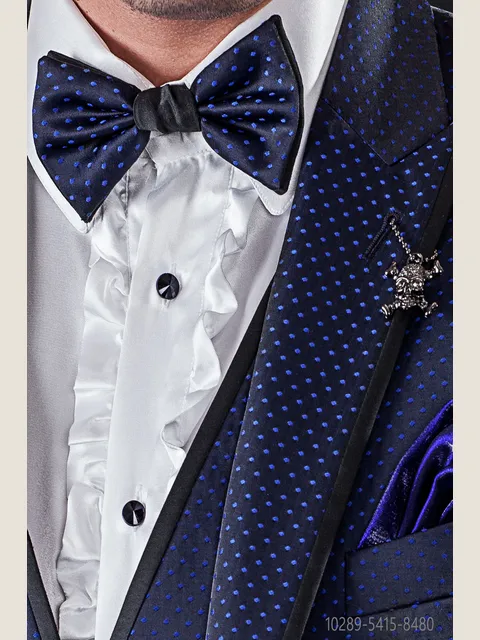 Two-tone bow tie in black jacquard with blue polka dots