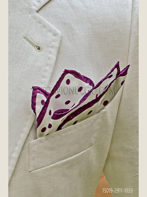 Handkerchief in twill silk with purple polka dots