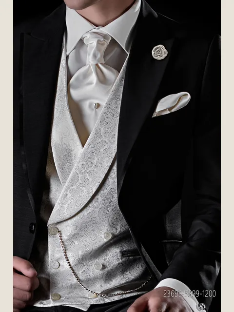 Double-breasted waistcoat with shawl lapel in ivory damask