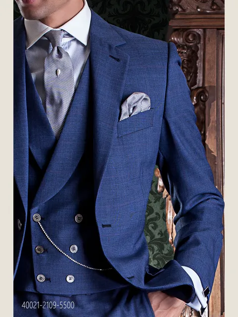 Light blue cotton shirt with micro pattern and contrasting collar