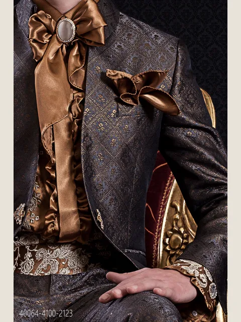 Gold shirt with classic collar, embroidered