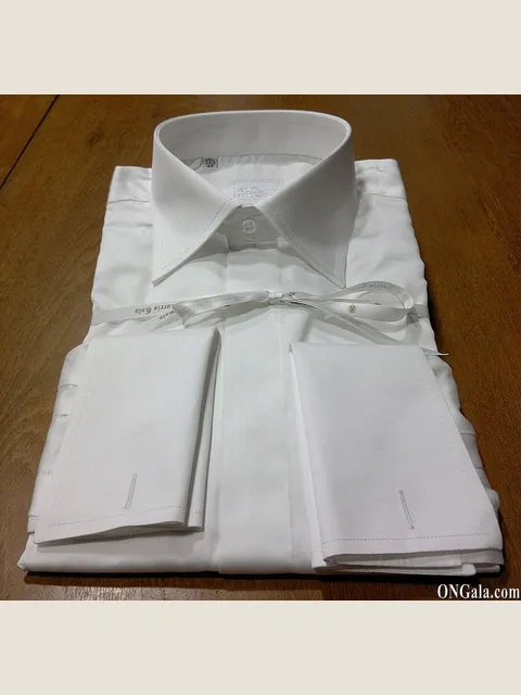 White cotton satin shirt with double cuffs