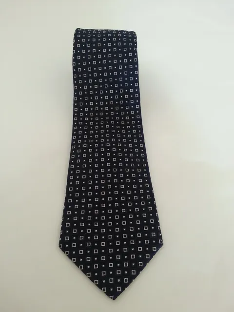 Tie and handkerchief in blue silk with grey micro-patterns