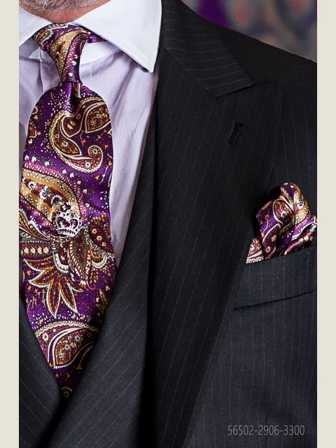 Tie and Handkerchief in plum Paisley silk