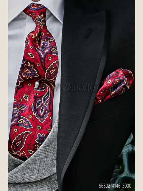 Red tie with Paisley pattern and handkerchief