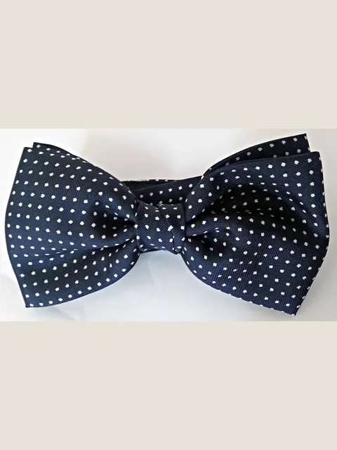 Bow tie and Handkerchief in silk with blue ground and white polka dots