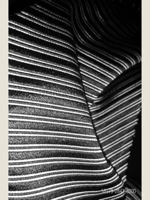 Self-tie cravat and handkerchief in black and grey striped silk