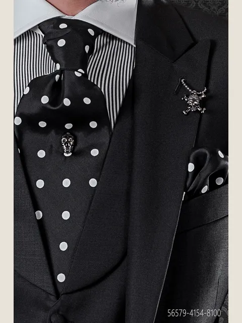 Self-tie Cravat in black with white polka dots