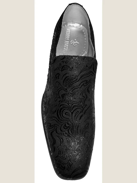 Slipper in black damask fabric
