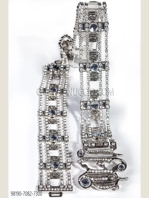 Metal rhinestone belt with nickel finish