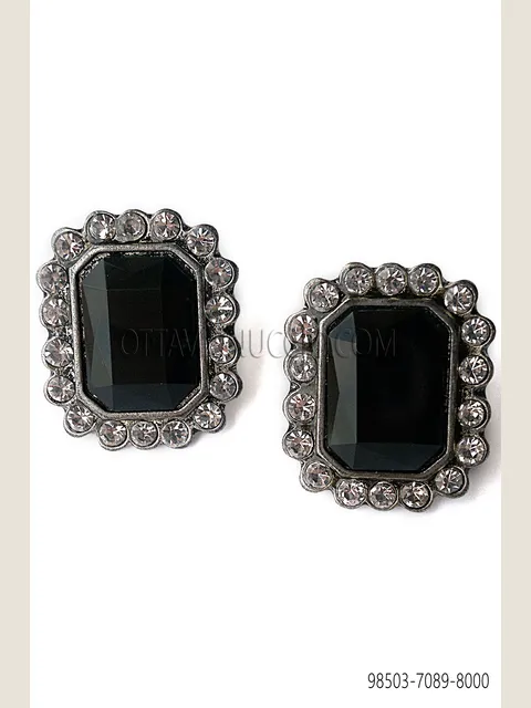 Rectangular gunmetal grey cufflinks with black stone