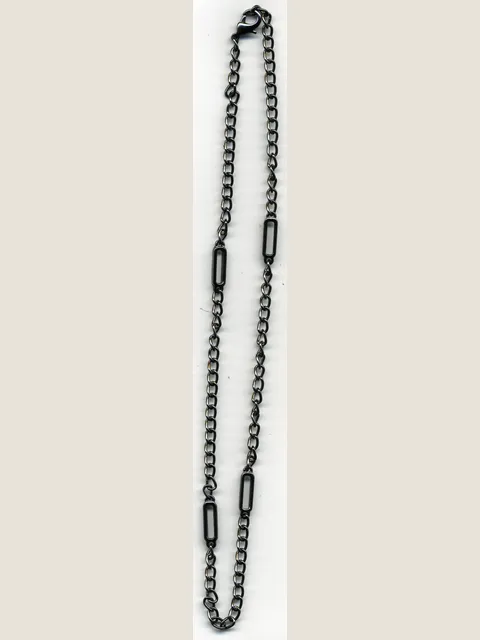 Gunmetal grey wide link chain