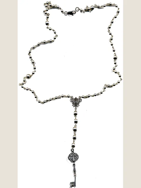 Silver-plated necklace and pendant