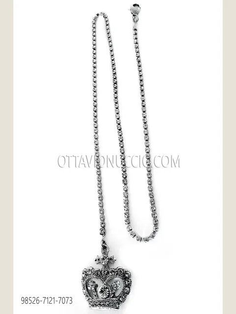 Silver chain with crown pendant