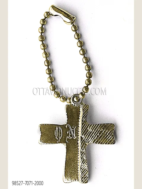 Cross pendant with gold finish