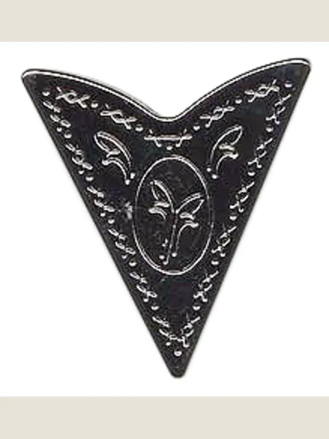 Shirt collar tips in gunmetal grey