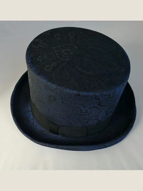Top hat in blue damask fabric