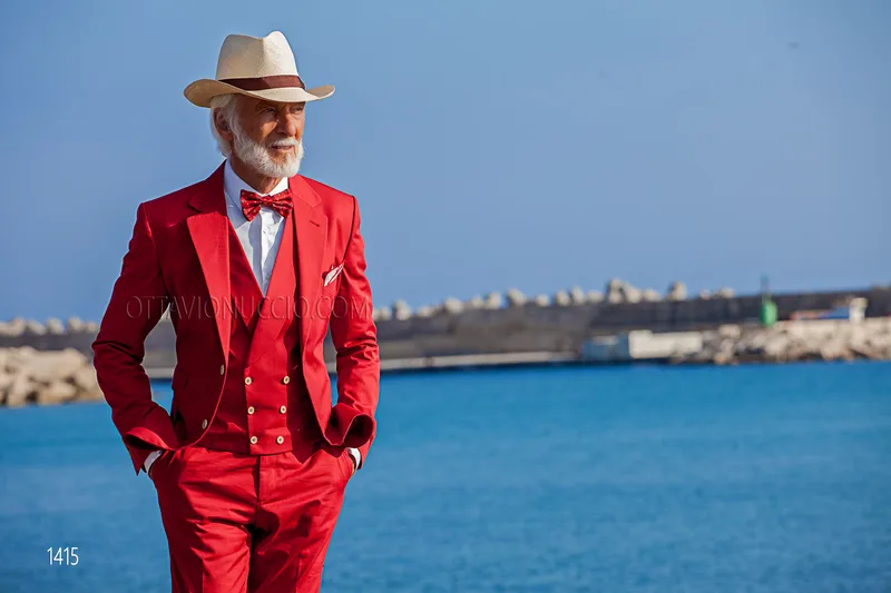 Costume pour homme en coton rouge avec gilet croisé assorti 2