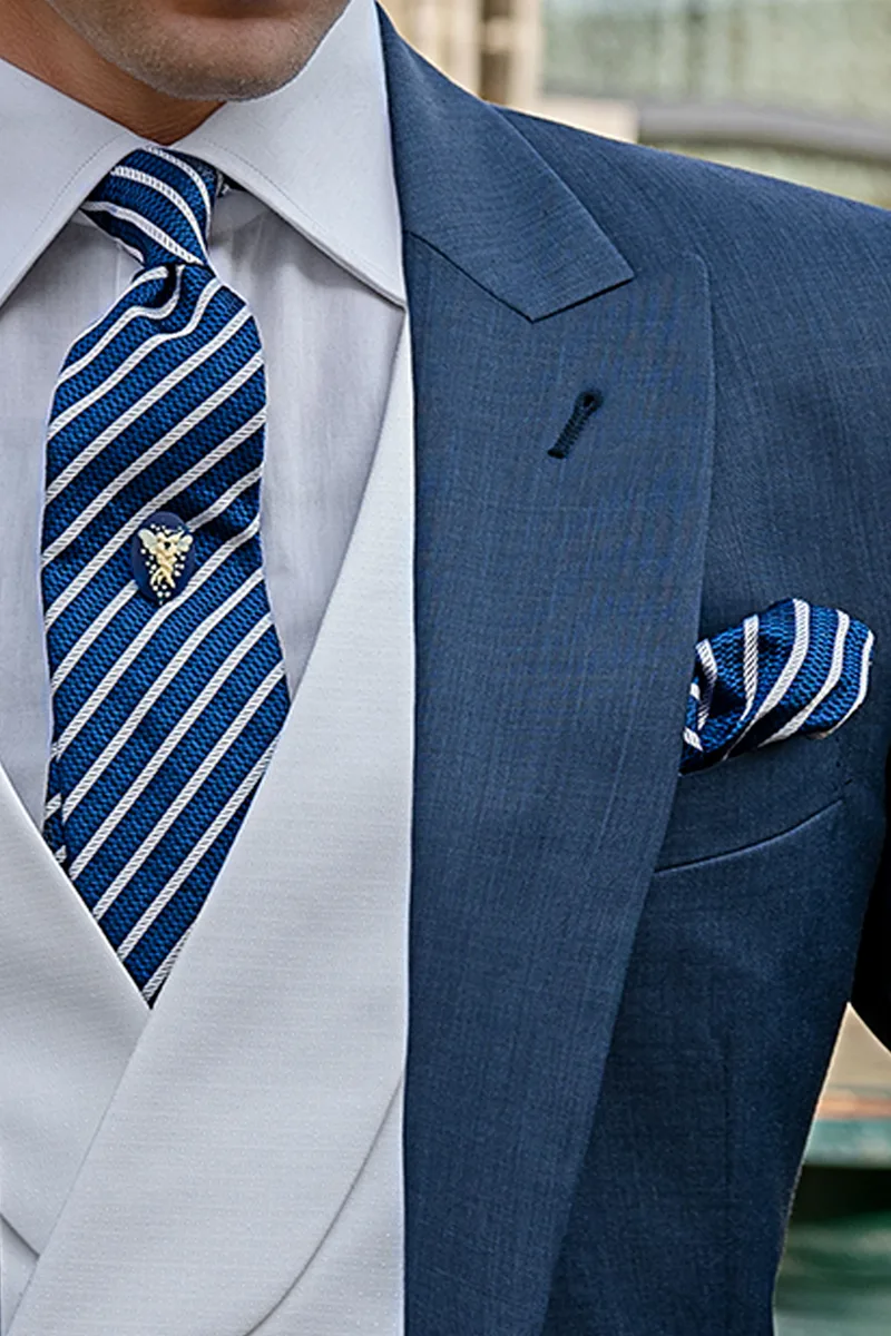 Cravatta e Fazzoletto in seta con righe blu royal e grigio
