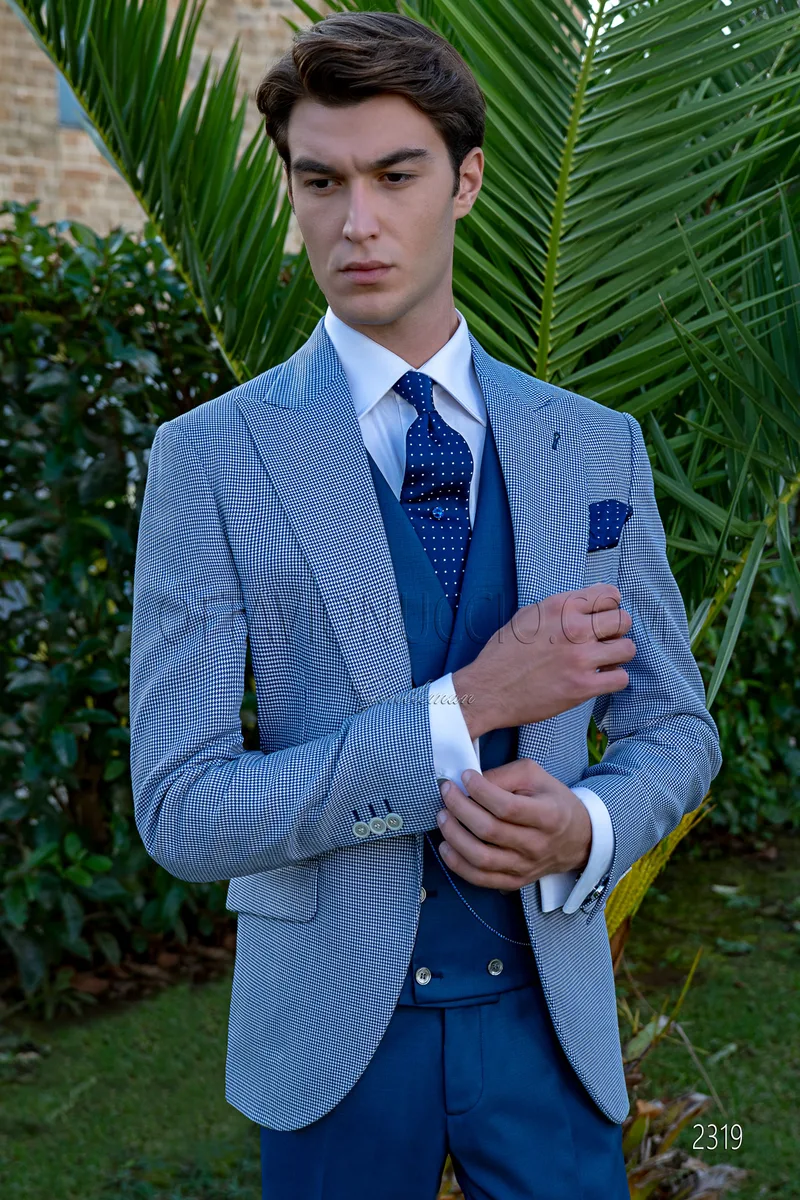 Herren-Sakko im Fashion-Stil aus royalblauem Hahnentritt mit blauer Weste und Hose 1