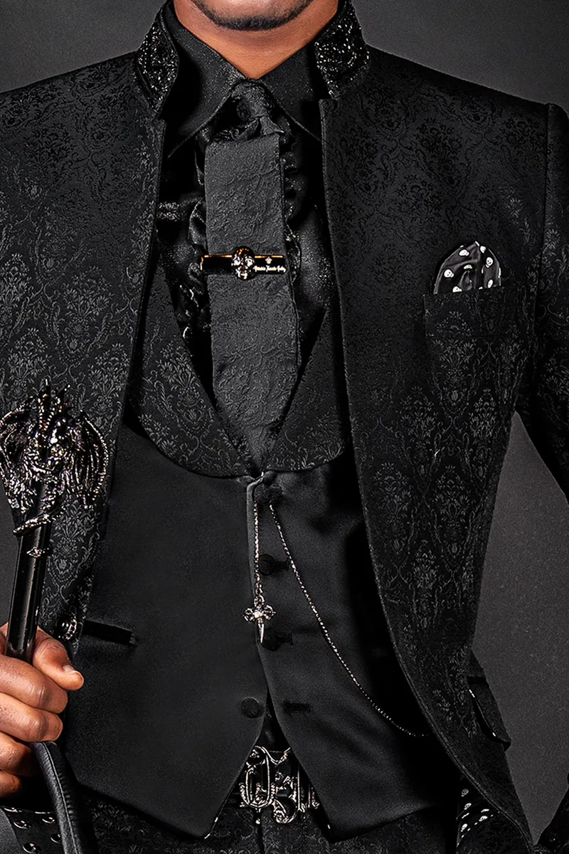 Gilet collo sciallato in raso nero con rever damascato