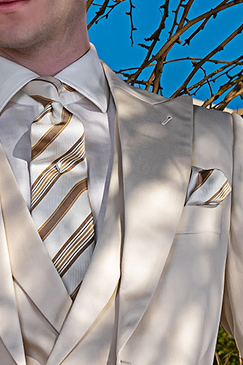 Cravatta e fazzoletto seta jacquard righe ocra su fondo bianco
