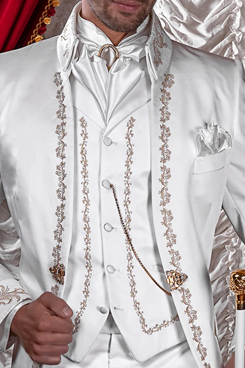 Gilet in raso bianco ricamato