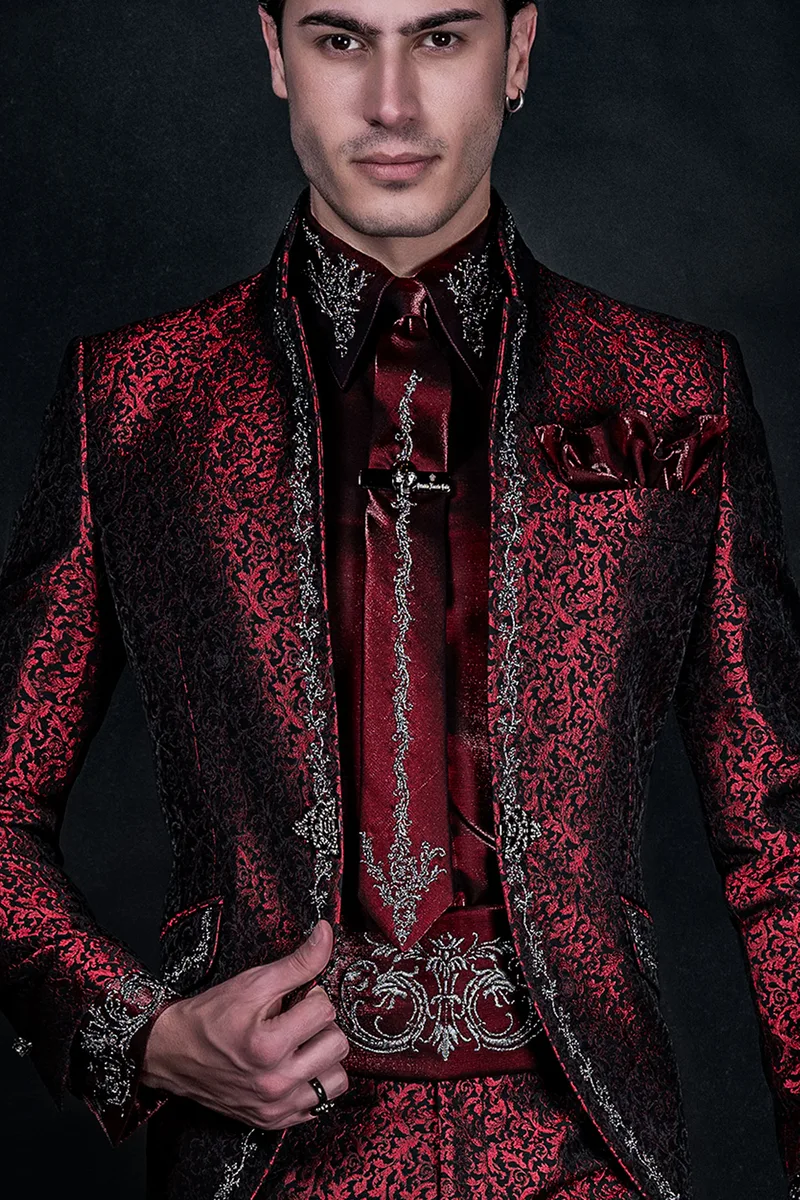 Camicia, Cravatta e Fascia in tessuto lurex rosso con ricamo