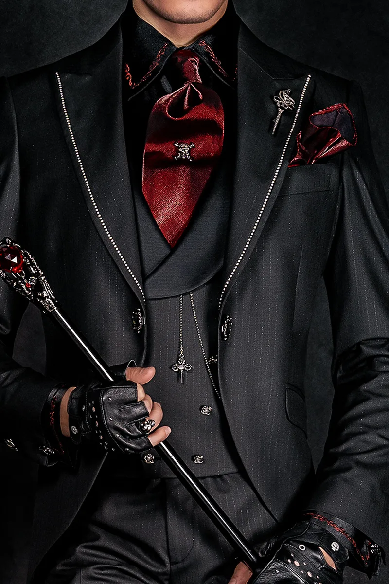 Camicia in raso nera ricamo fiori rosso