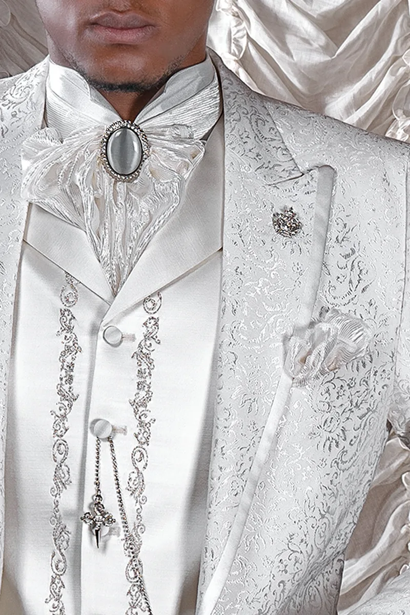 Plastron annodato in pizzo con fazzoletto