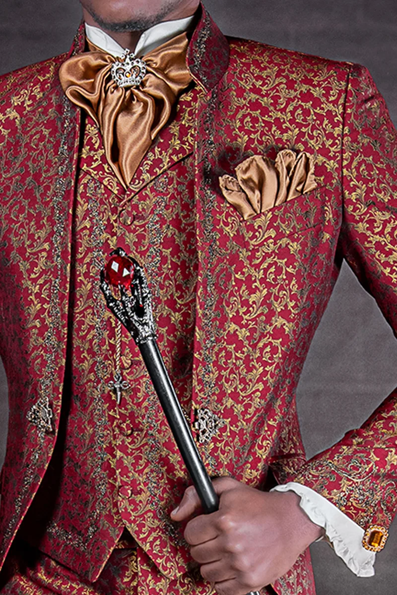 Gilet damascato rosso e oro con ricamo nero-oro