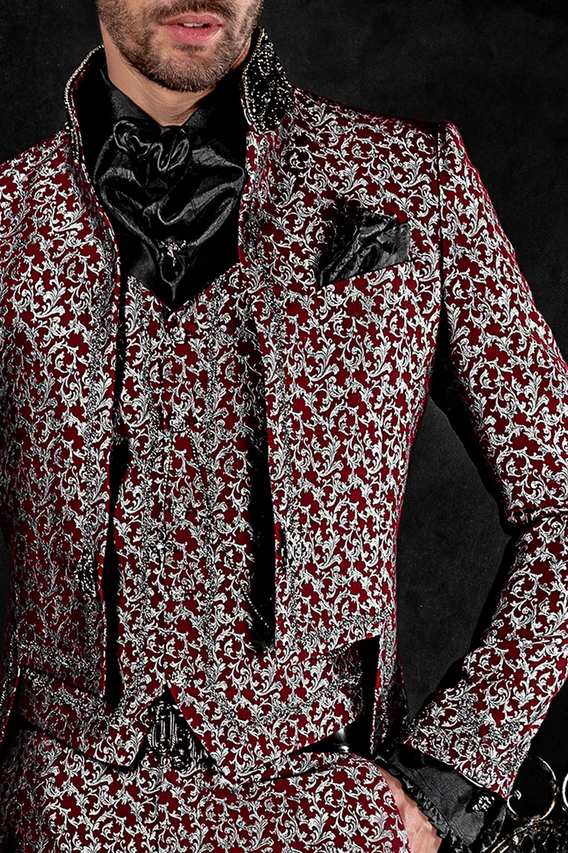 Camicia nera con volant stropicciata