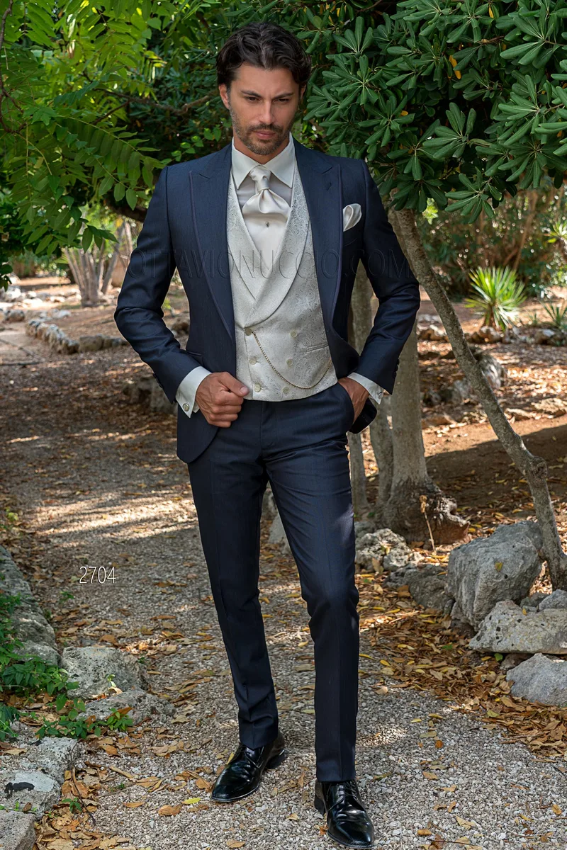 Groom formal suit in shiny blue with damask double-breasted waistcoat – Full-length view