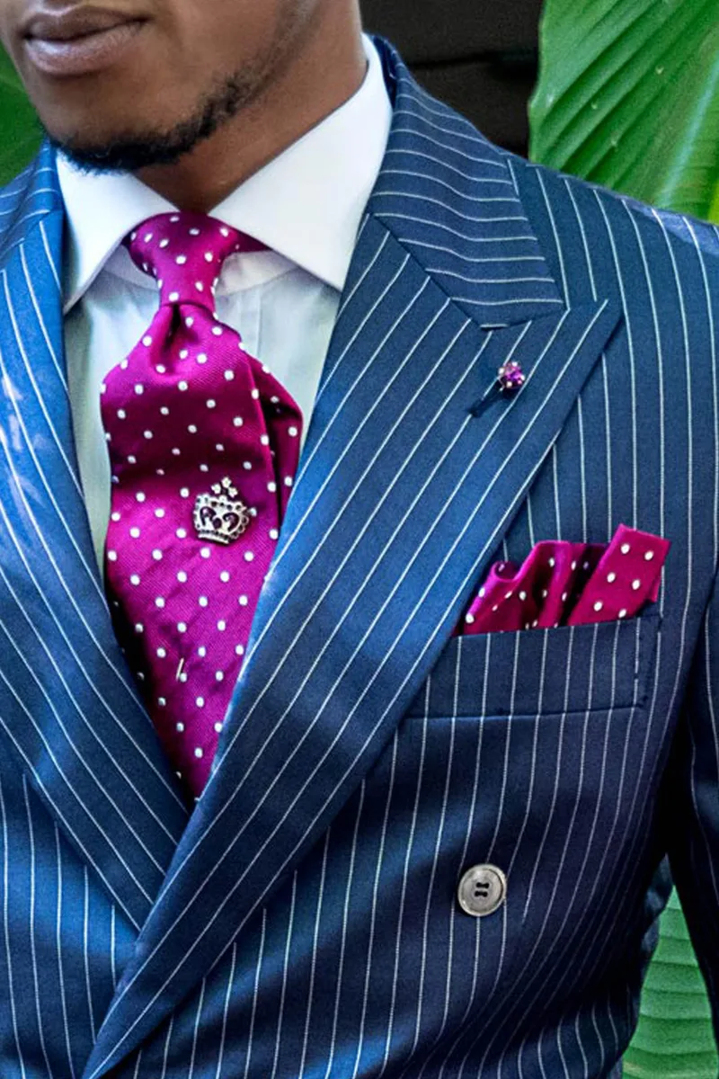 Cravatta e Fazzoletto in seta fucsia con pois bianchi