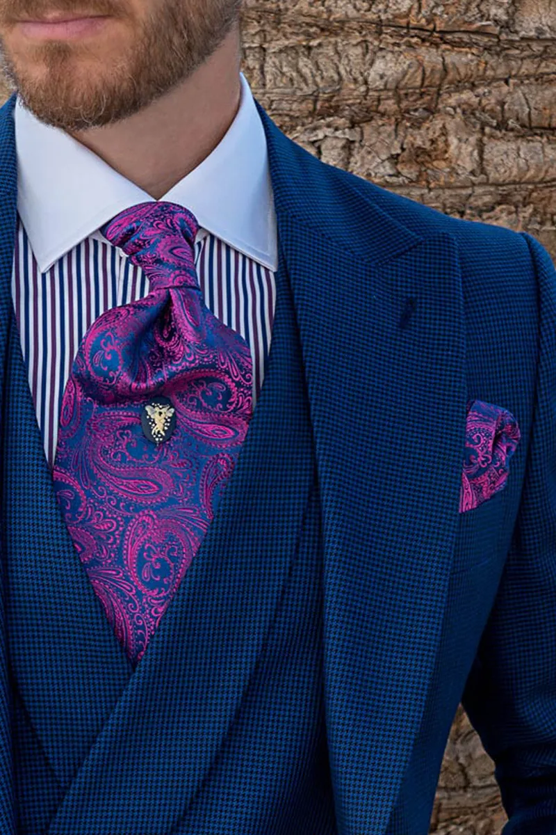 Cravattone e Fazzoletto in seta cachemire bluette fucsia