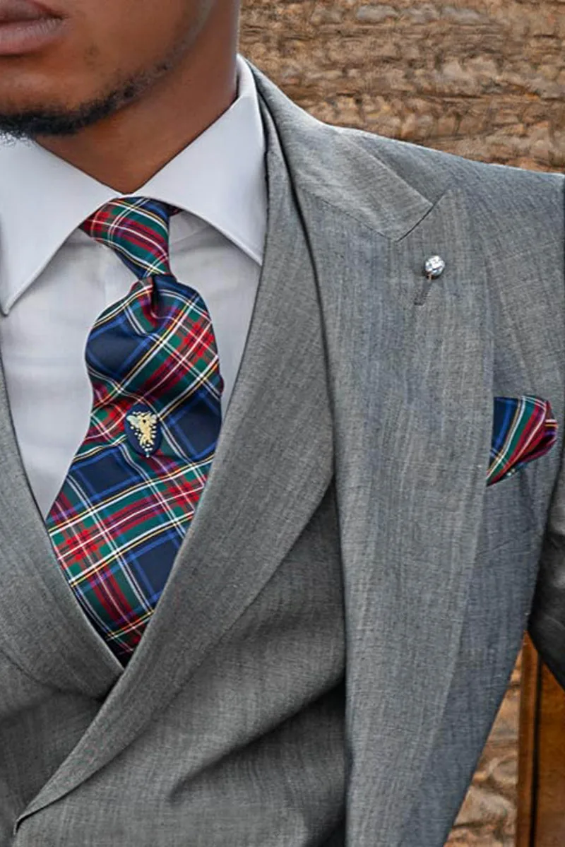 Cravatta e fazzoletto in pura seta tartan