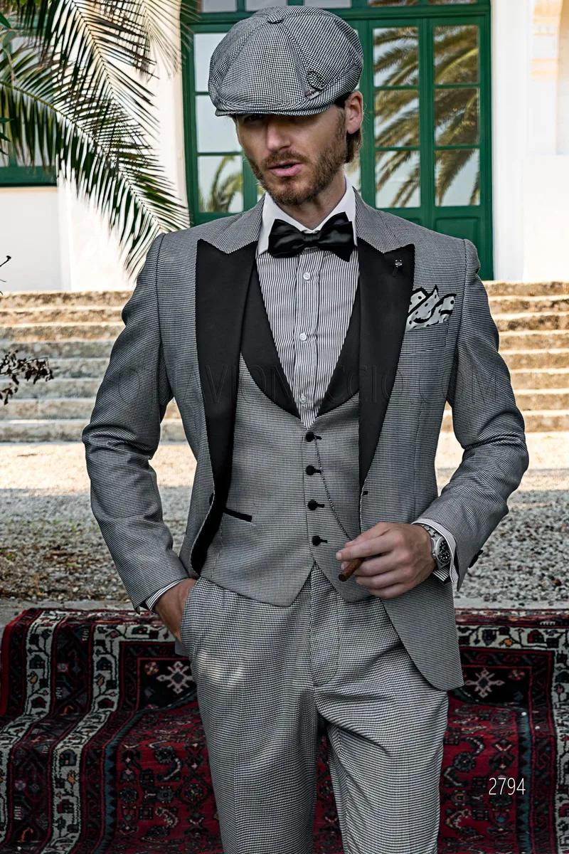 Smoking moderno stile vintage-chic in pied-de-poule nero e bianco – Piano americano