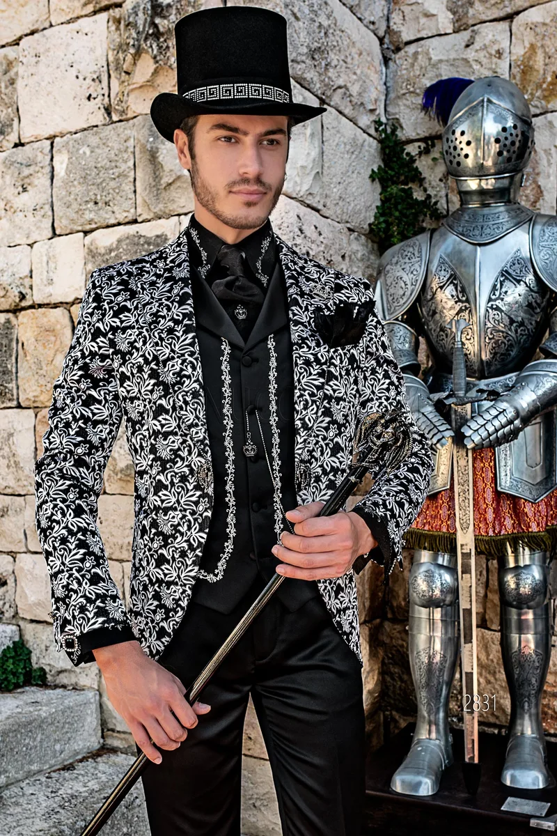 Men's suit in Gothic style, black and silver brocade with black satin trousers – Three-quarter view