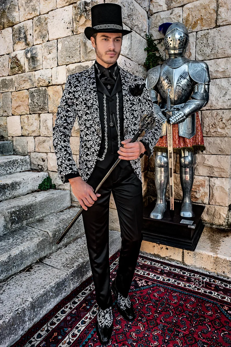 Men's suit in Gothic style, black and silver brocade with black satin trousers – Full-length view